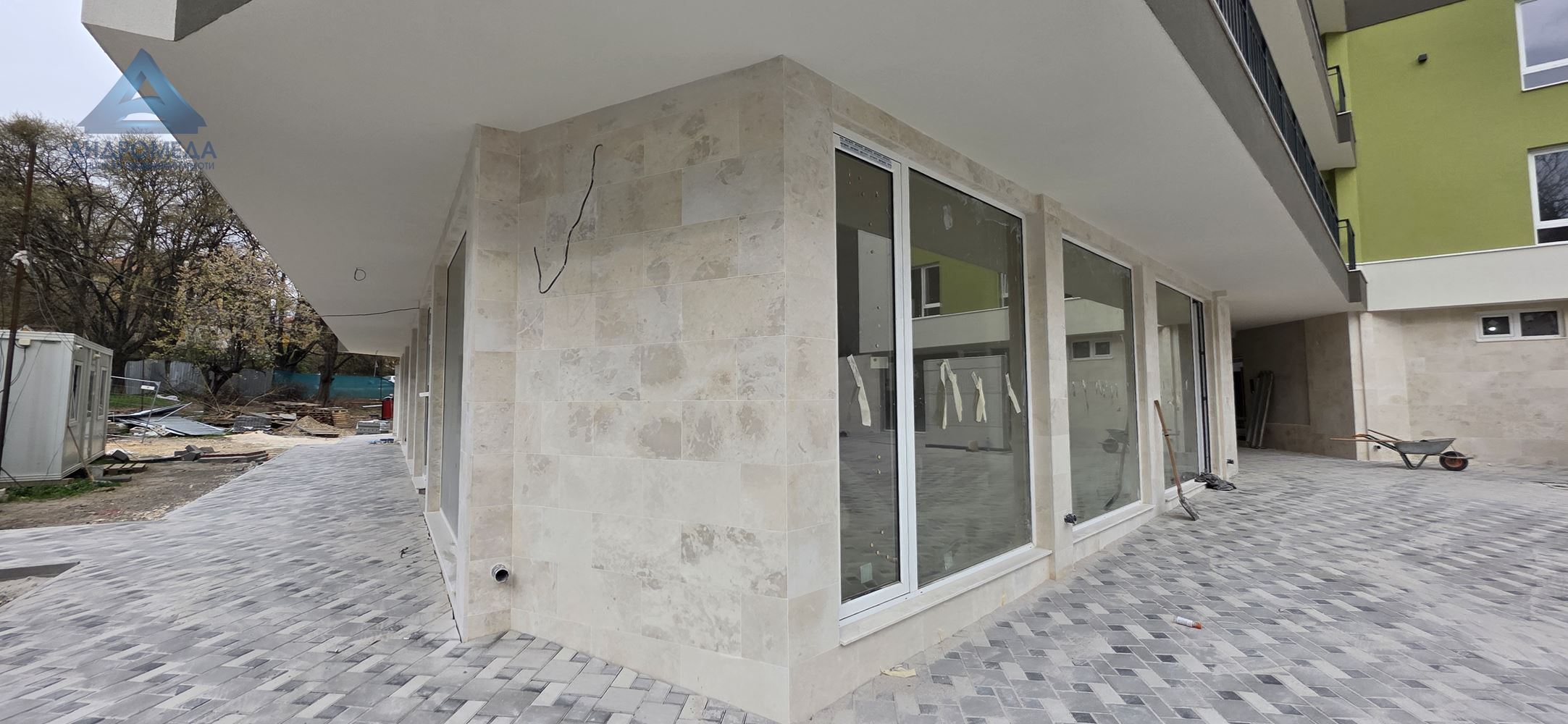 Магазин под наем - ново стоителство - 0