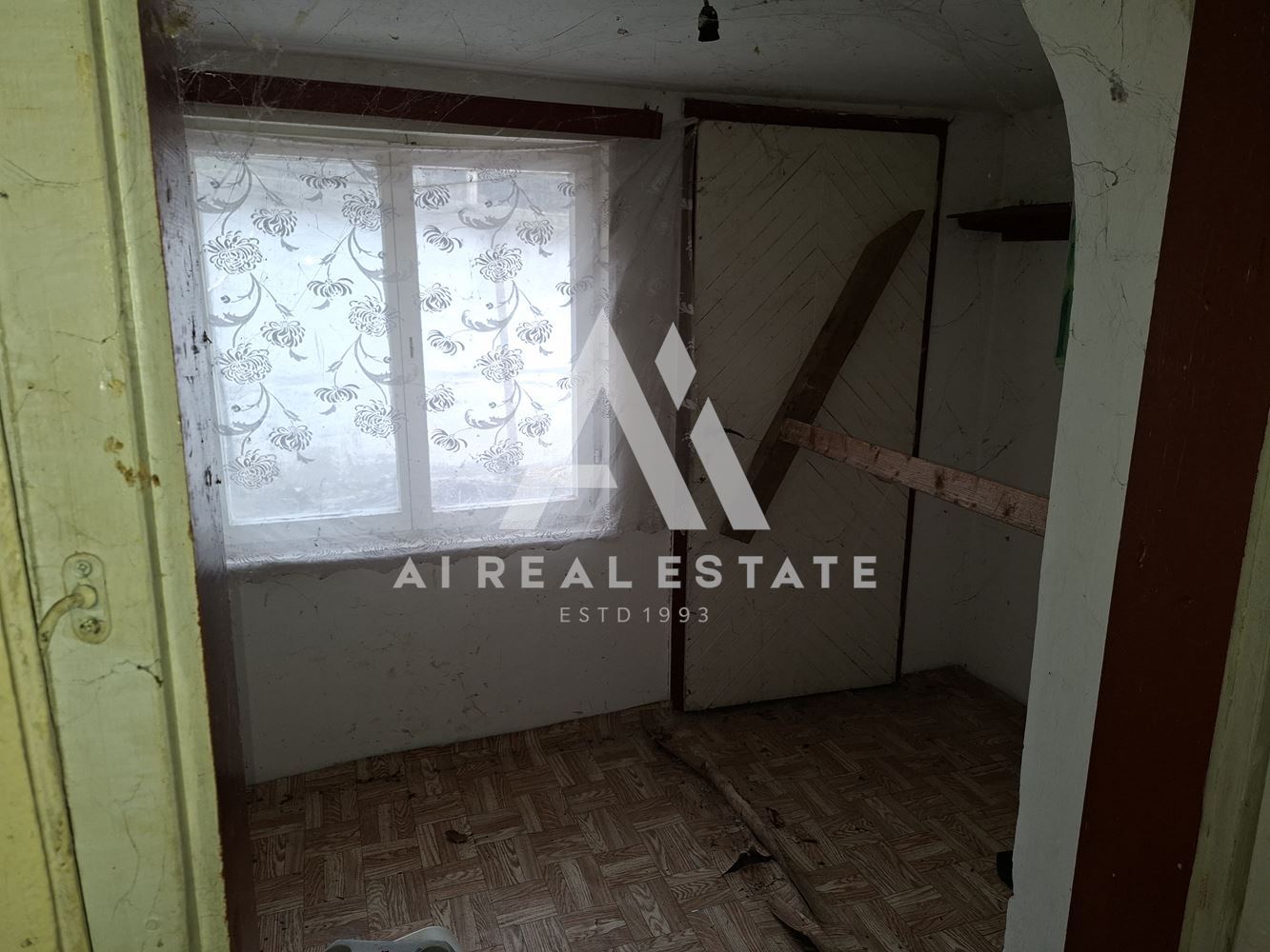 КЪЩА В С.ЯСЕН - 0