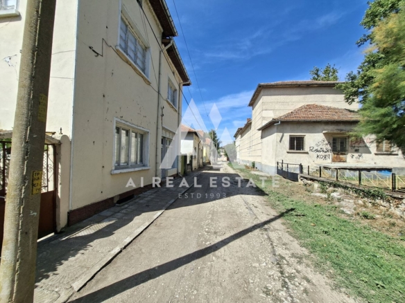 КЪЩА СЕЛО ЪГЛЕН - 0