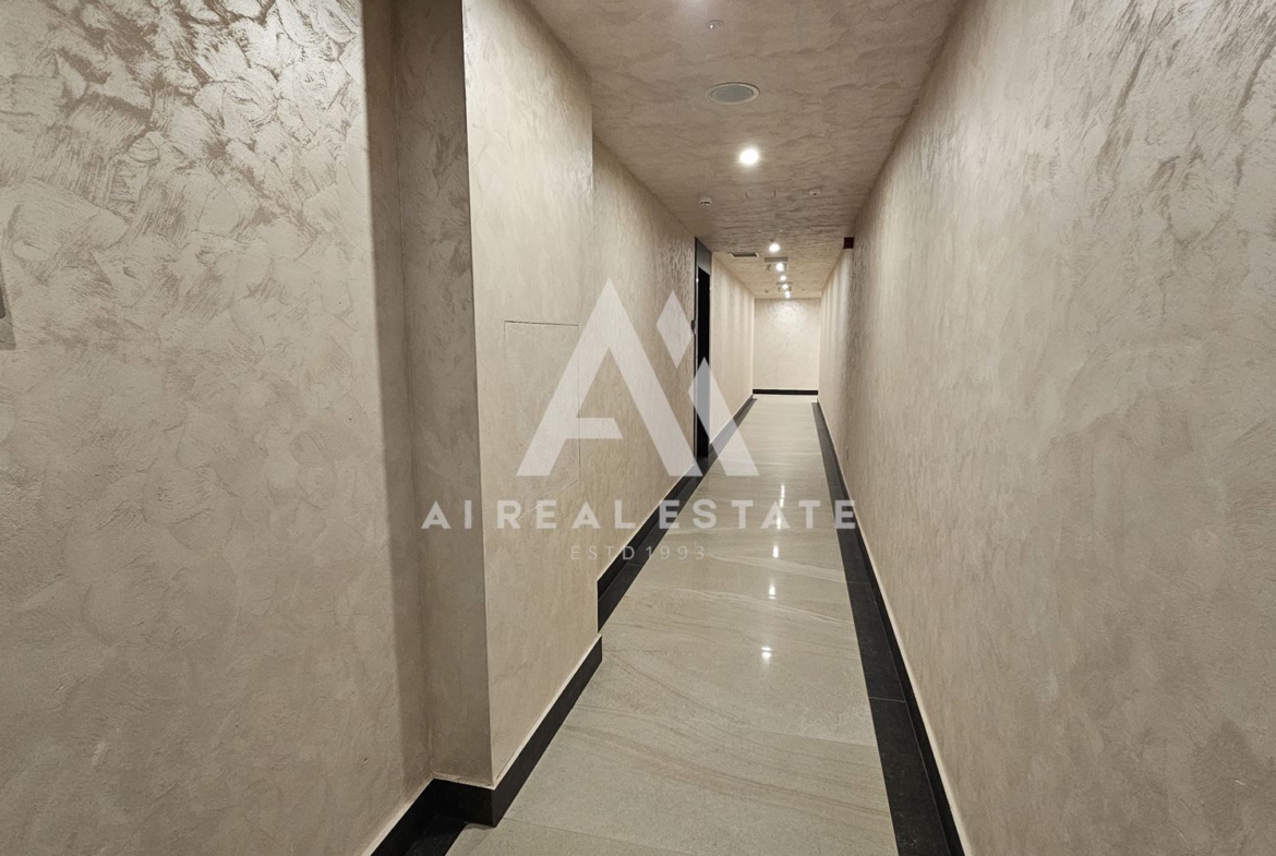 Тристаен апартамент в Smart Tower, София – петзвезден комфорт на 15-ти етаж с гледка към Витоша - 0