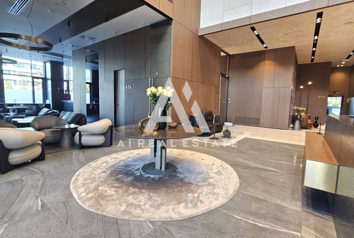 Тристаен апартамент в Smart Tower, София – петзвезден комфорт на 15-ти етаж с гледка към Витоша - 0