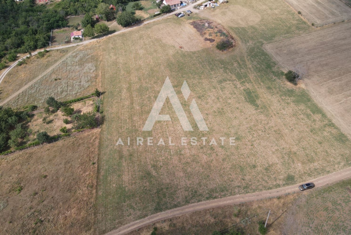 Инвестиционен парцел в гр.Плевен, Момин геран ! - 0