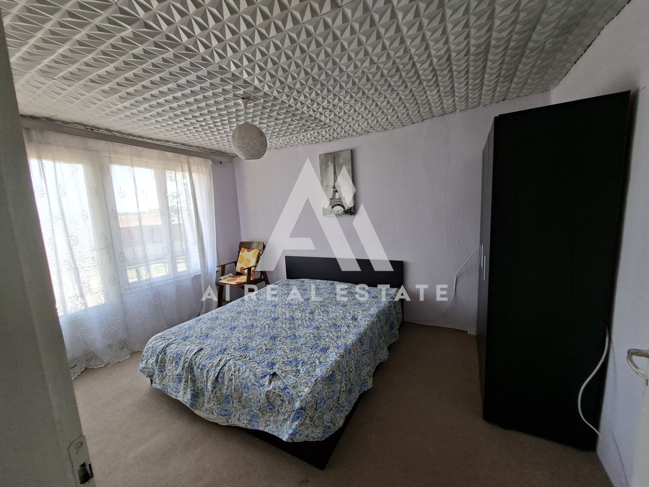 КЪЩА С ДВОР - 0