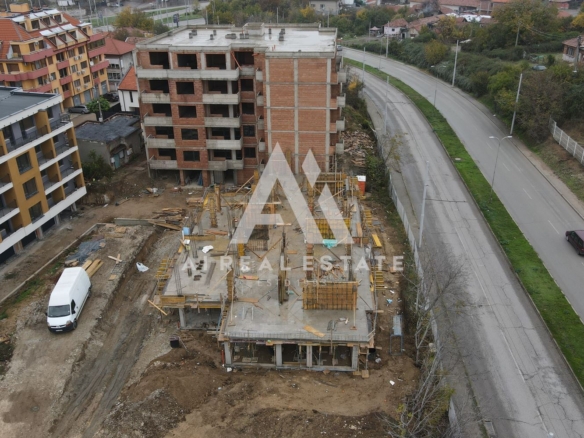 Тристаен апартамент – Жилищна сграда "M&G - S.M.4", Плевен - 0