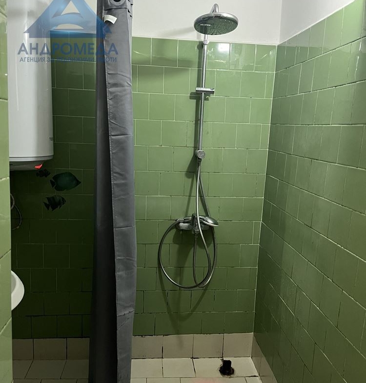 Двустаен апартамент с обзавеждане и оборудване - 0