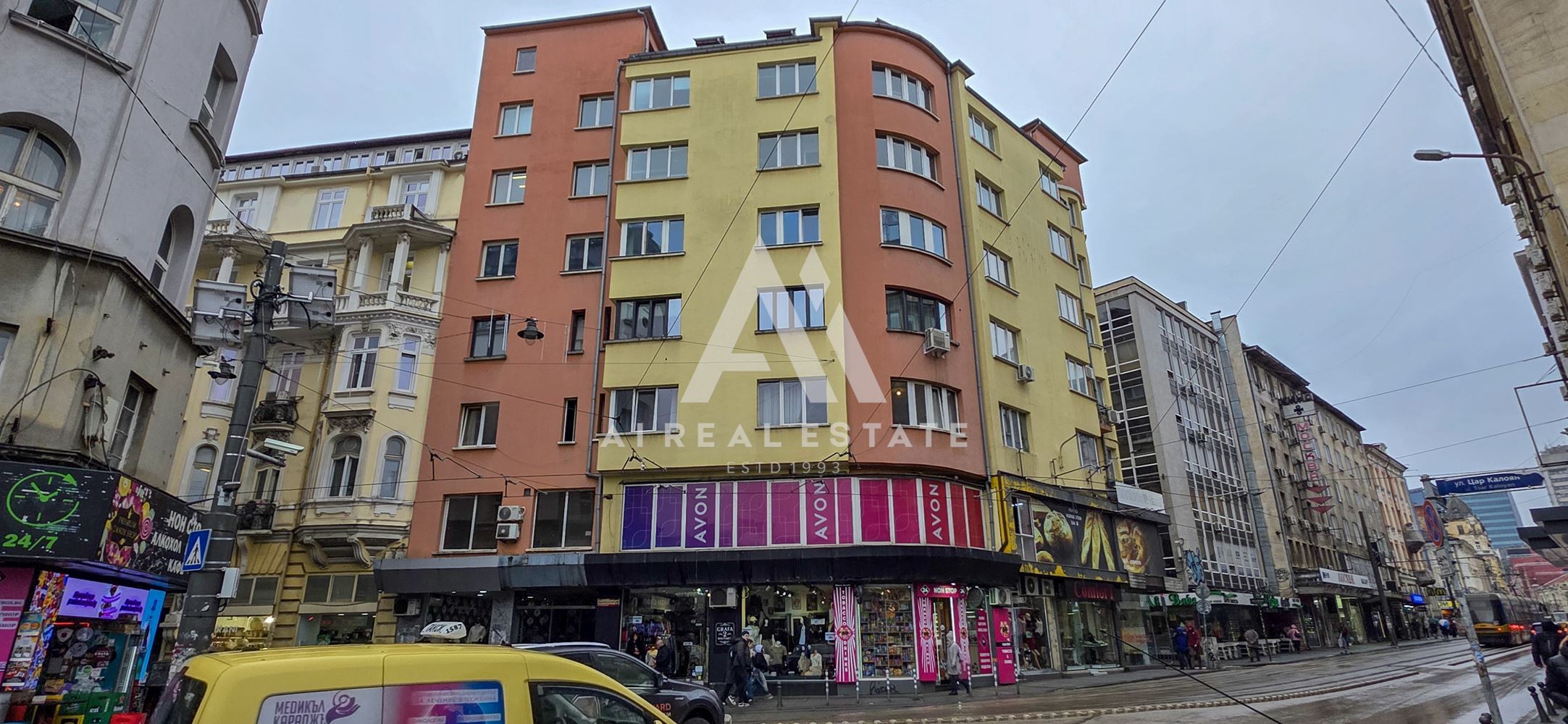 Ул.“Граф Игнатиев“, уб.“Алабин“ и ул.„Христо Белчев“ 1 – имот с три локации и страхотно усещане ! - 0