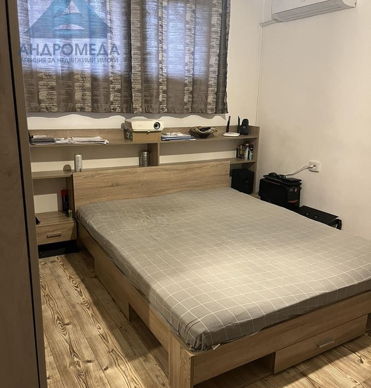 Двустаен апартамент с обзавеждане и оборудване - 0