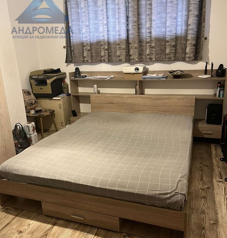 Двустаен апартамент с обзавеждане и оборудване - 0