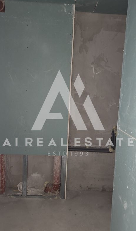 Двустаен апартамент с две покривни тераси | ж.к. Сторгозия, Плевен | Нова тухла | Акт 16 / 2025 | ТЕЦ | Асансьор - 0