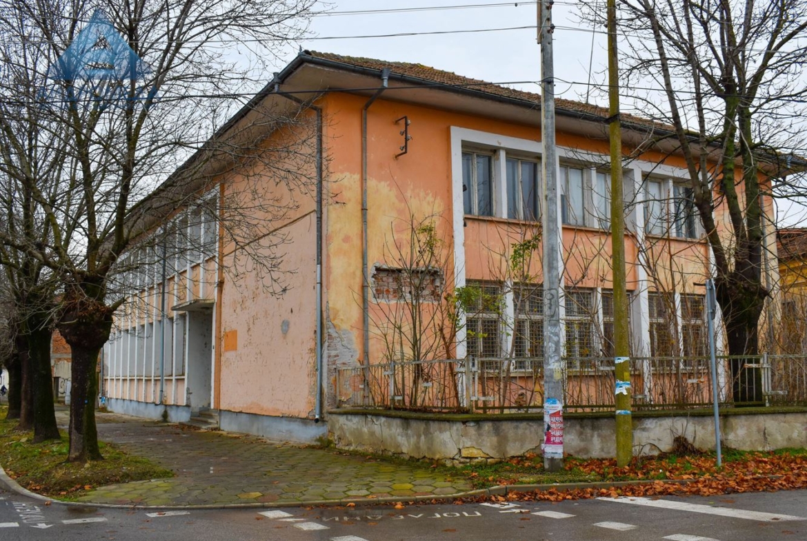 Сграда за производство, клиника, дом за възрастни хора, хоспис и др. ! - 0