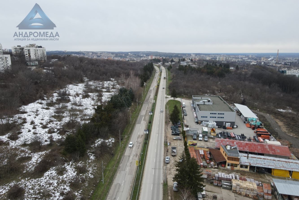 Парцел с ПУП и проект - входна артерия ! - 0