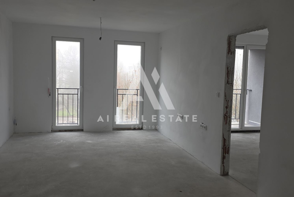 Двустаен апартамент | Акт 16 (2025) | Асансьор | ж.к. Сторгозия, Плевен | Западно изложение - 0