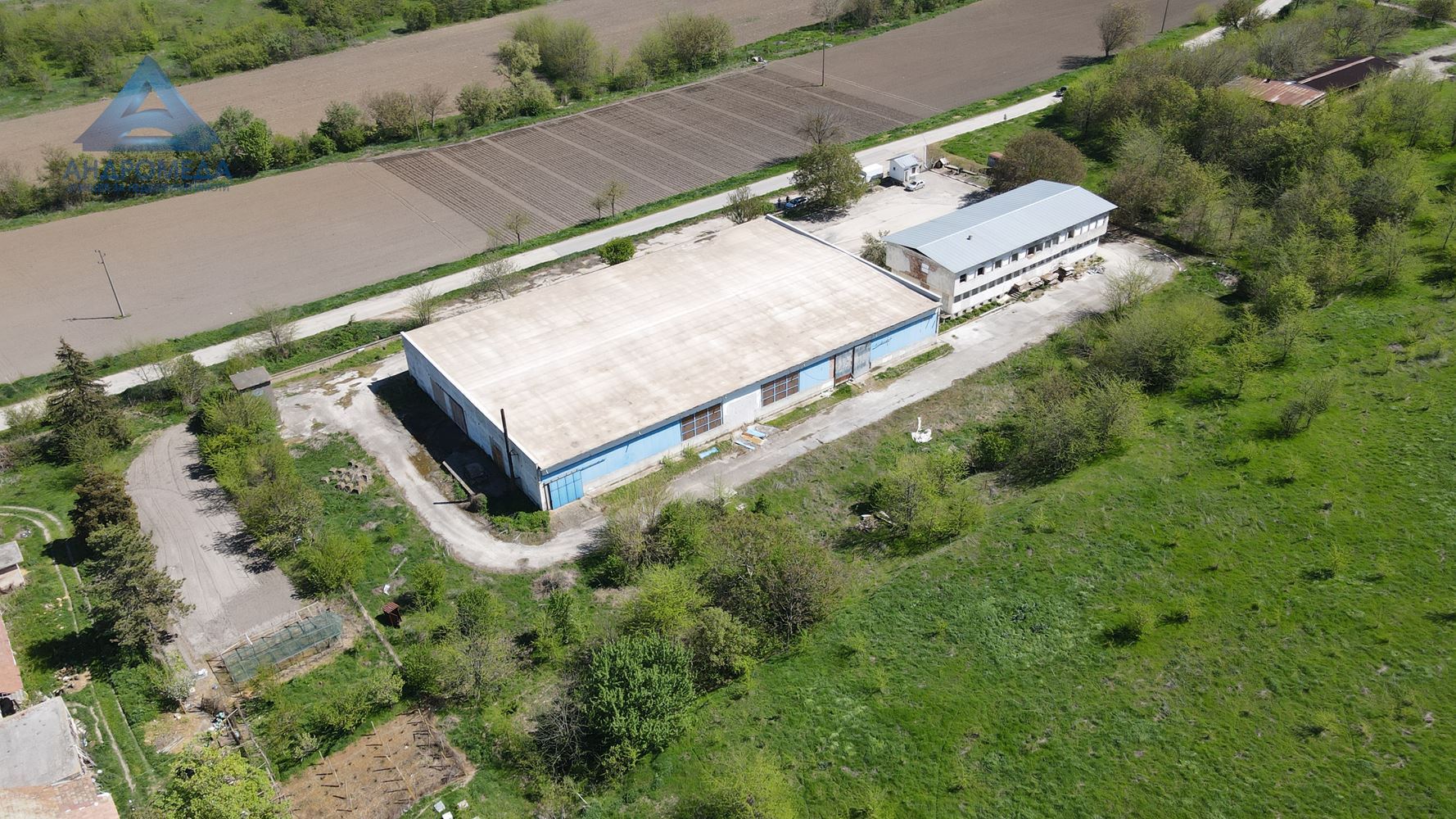 Производствено помещение - складова база, Склад, произв. помещения с.Бръшляница ! - 0