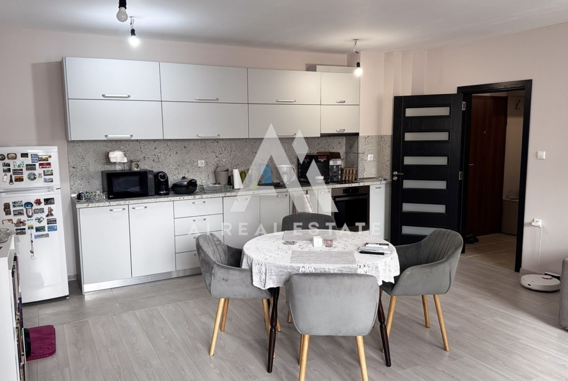 Тристаен апартамент-ново строителство. - 0