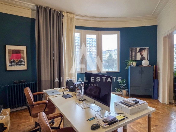 Ул.“Граф Игнатиев“, уб.“Алабин“ и ул.„Христо Белчев“ 1 – имот с три локации и страхотно усещане ! - 0