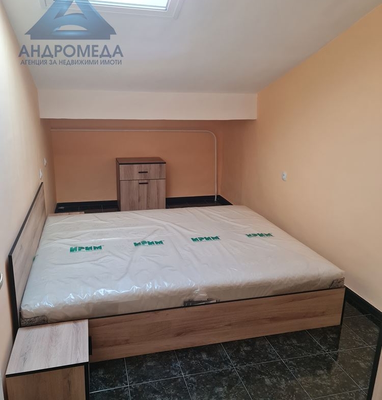 3-стаен Широк център! - 0