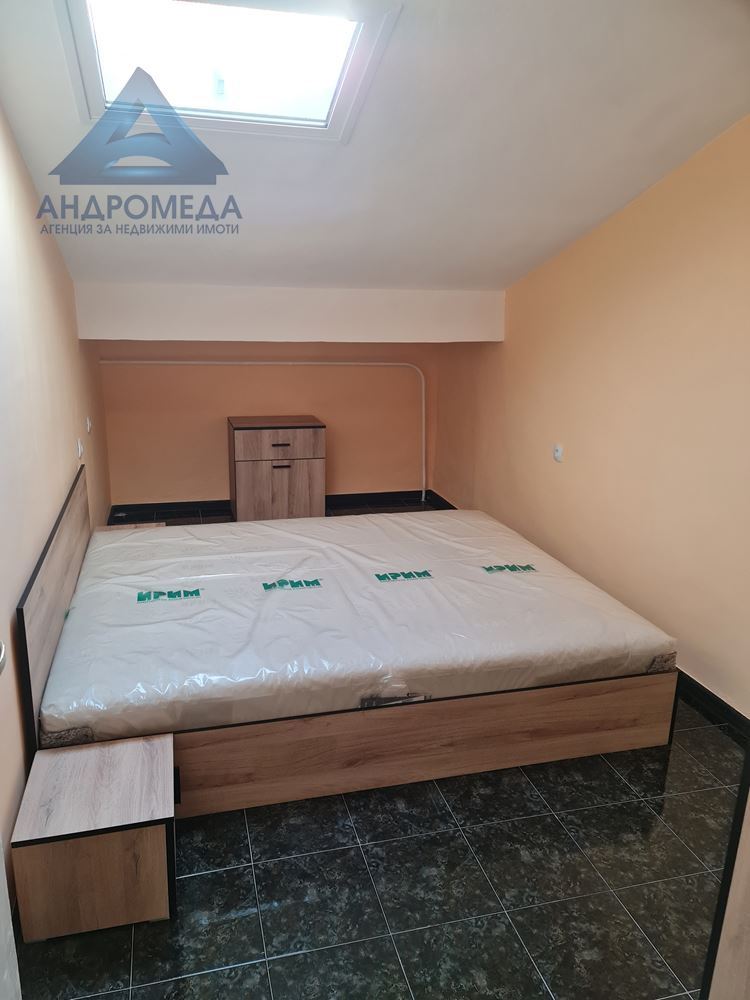 3-стаен Широк център! - 0