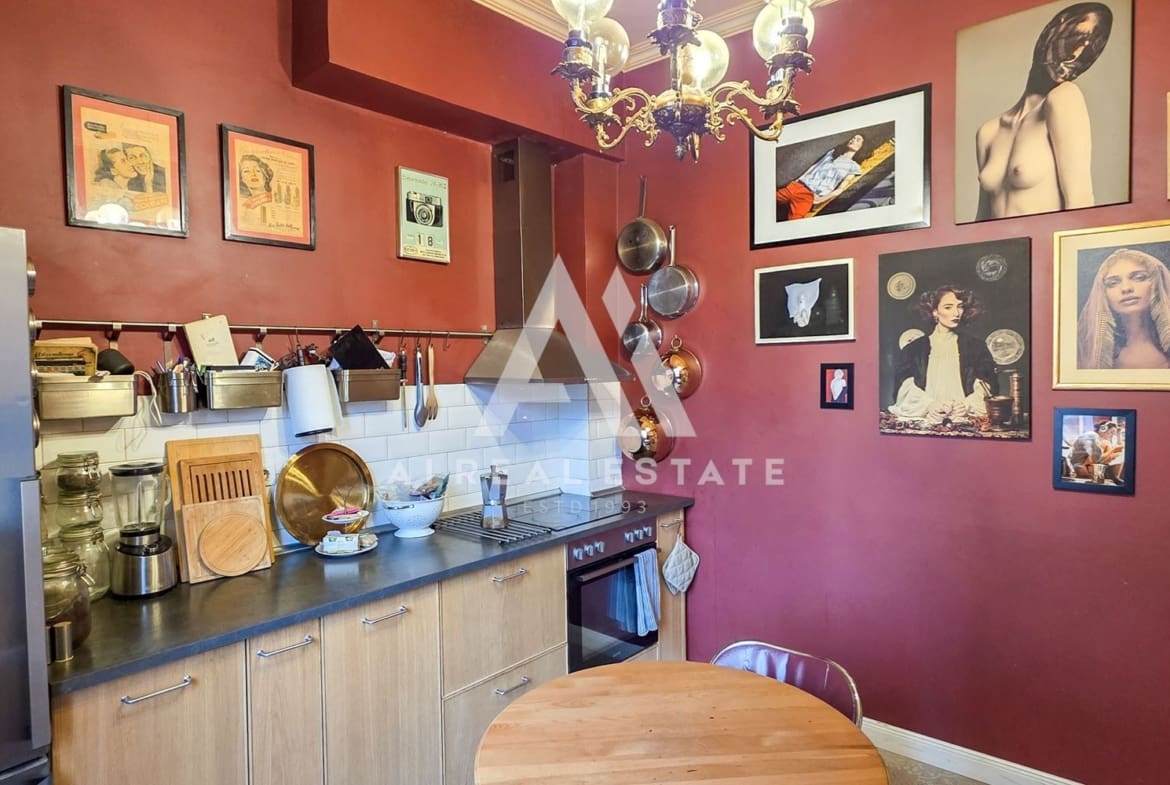 Ул.“Граф Игнатиев“, уб.“Алабин“ и ул.„Христо Белчев“ 1 – имот с три локации и страхотно усещане ! - 0