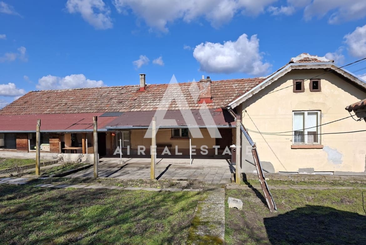 КЪЩА с.Тотлебен - 0