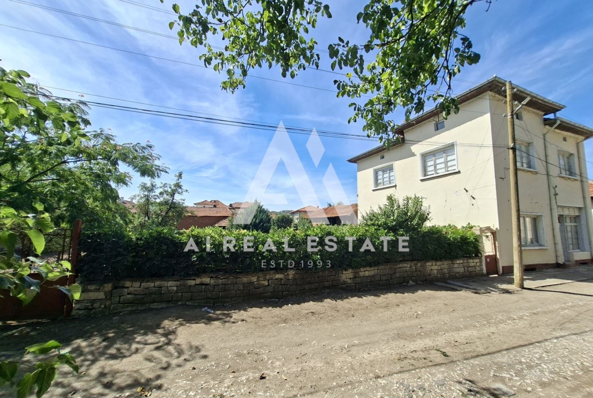 КЪЩА СЕЛО ЪГЛЕН - 0