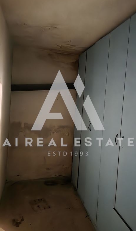 Подземен гараж, разположен на ниво -1 - 0