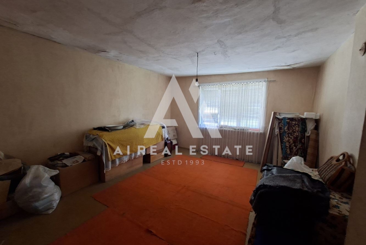 КЪЩА СЕЛО ЪГЛЕН - 0