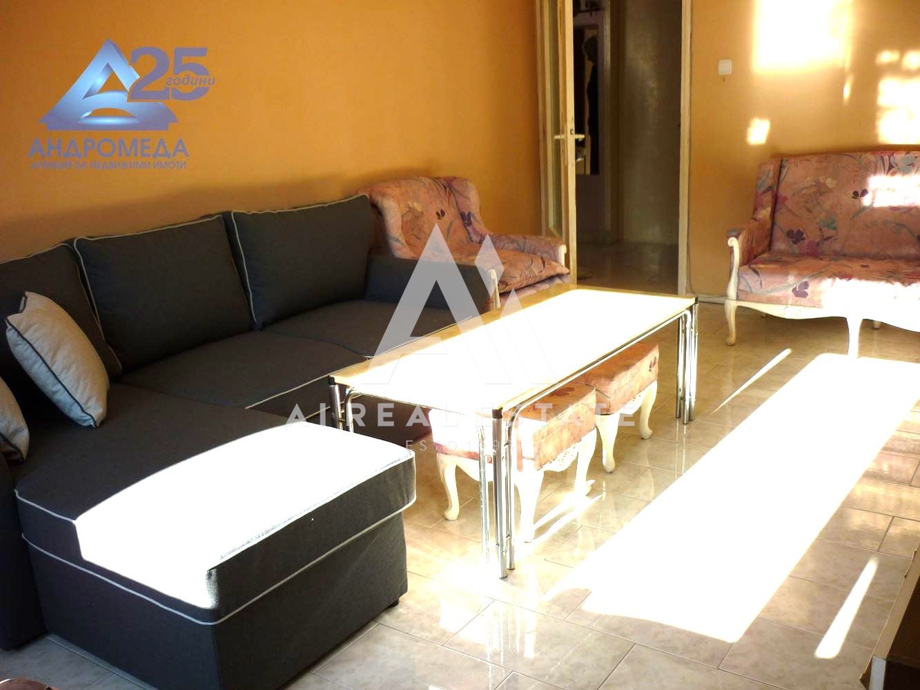 Продава двустаен апартамент - 0