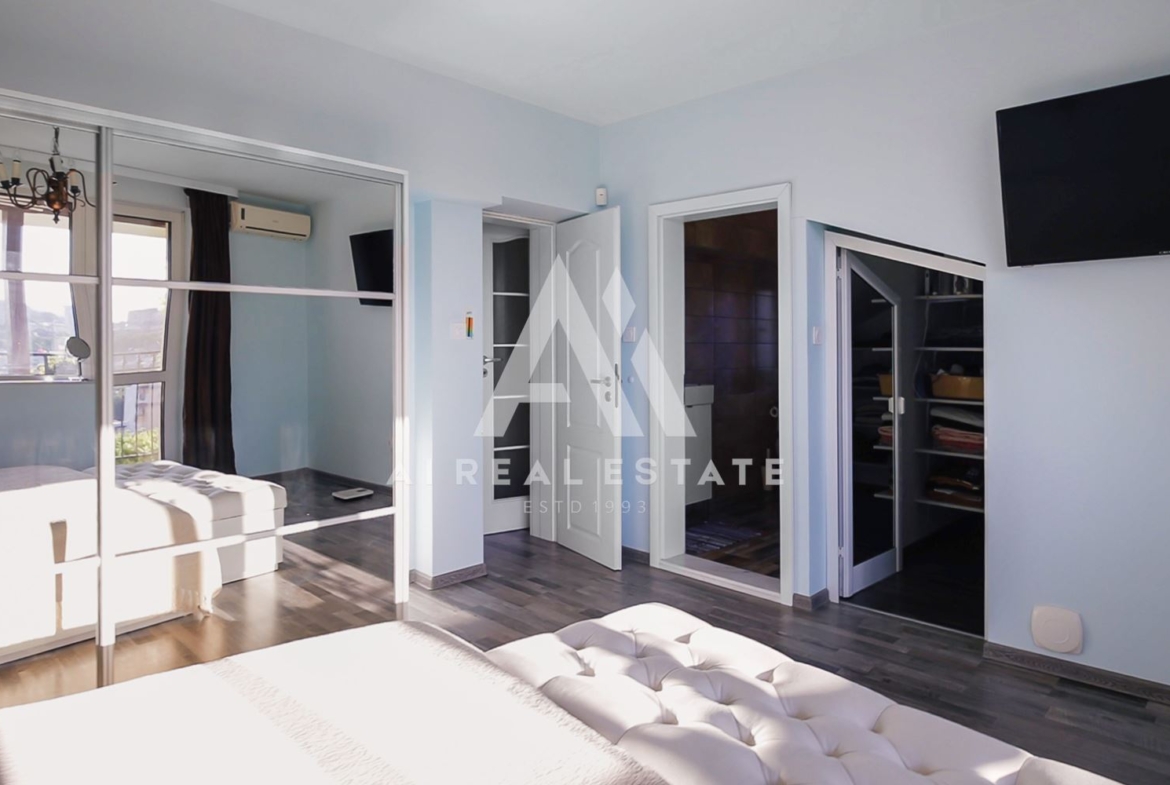 Луксозна къща-близнак - 0