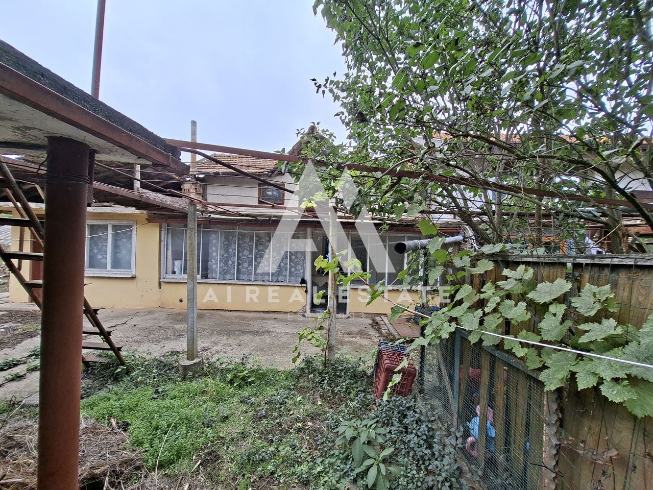 КЪЩА В С.ЯСЕН - 0