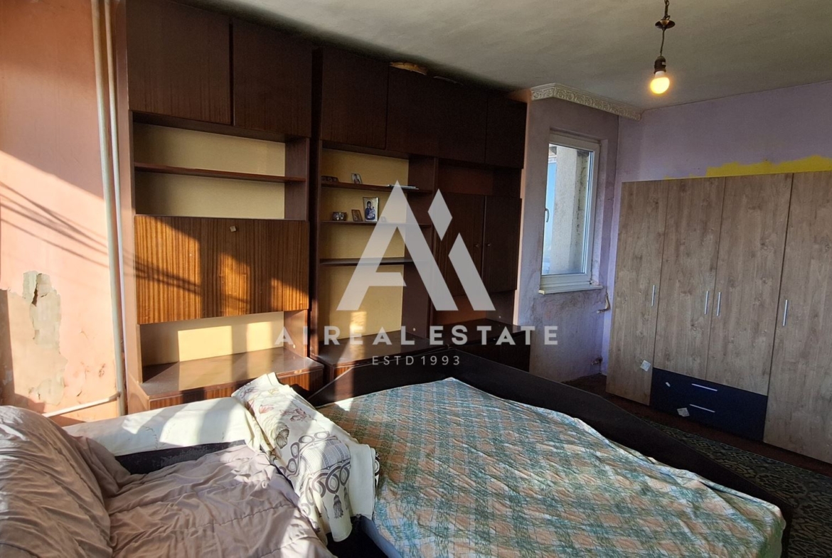 двустаен апартамент - 0