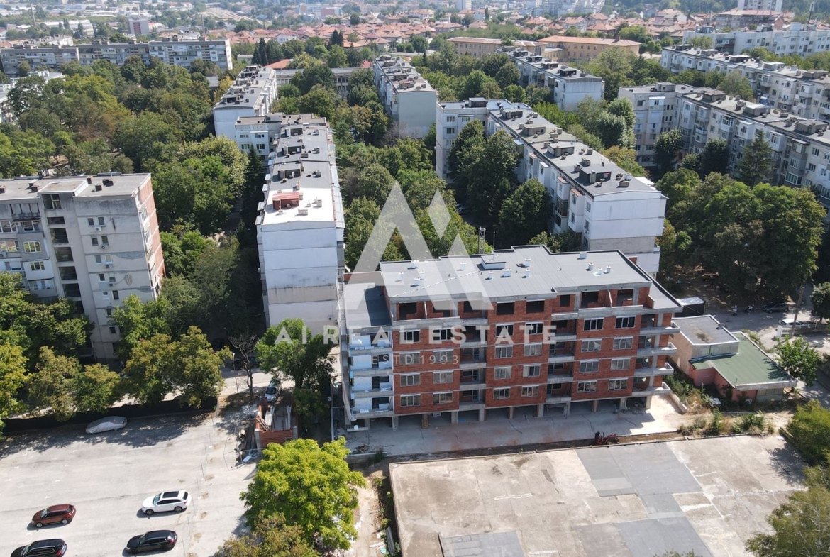 БИЛД - А3 - Сторгозия - 0