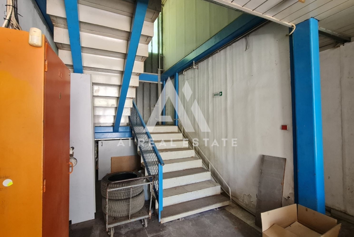 Продава се индустриален имот в гр. Плевен - 0