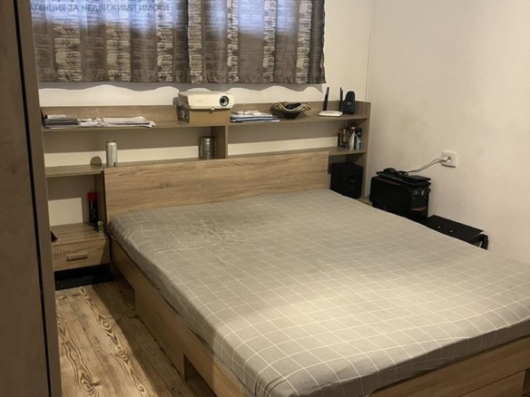 Двустаен апартамент под наем с обзавеждане и оборудване - 0