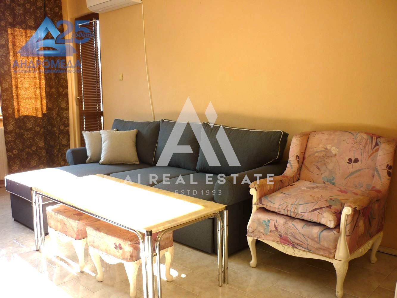 Продава двустаен апартамент - 0