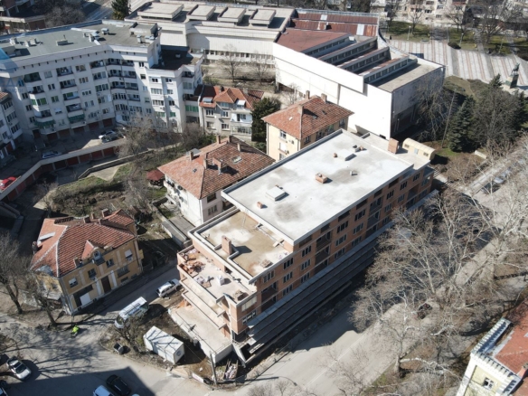 Магазин в сграда ГАЛЕРИЯ до ИСТОРИЧЕСКИ МУЗЕЙ ! - 0