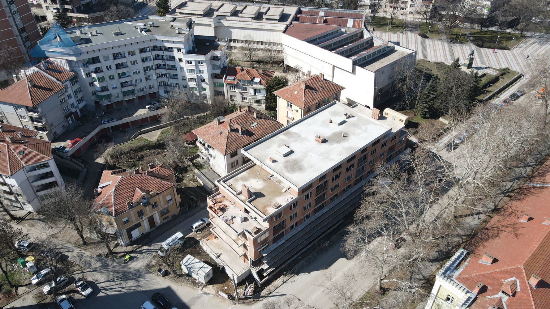 Магазин в сграда ГАЛЕРИЯ до ИСТОРИЧЕСКИ МУЗЕЙ ! - 0