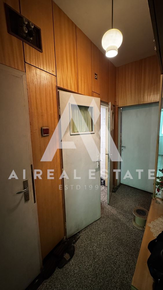 Spacious 3-room apartment in the heart of Pleven-0 Просторен 3-стаен апартамент в сърцето на Плевен - 0