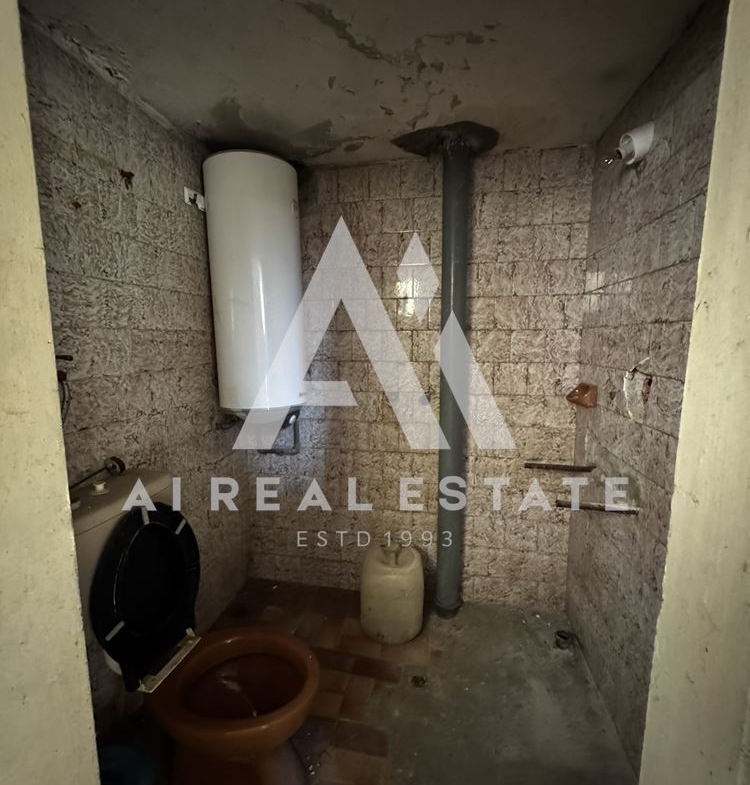 ПЪРВИ ЕТАЖ ОТ КЪЩА С ОТДЕЛЕН ВХОД - 0