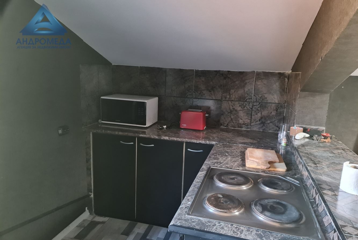 3-стаен Широк център! - 0