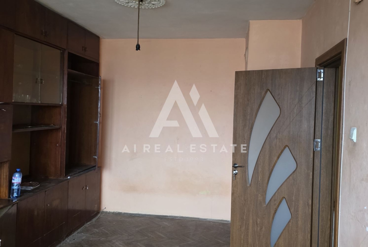 Двустаен апартамент | Идеален център | 64,87 кв.м | Етаж 8/9 | ТЕЦ | Асансьор! - 0