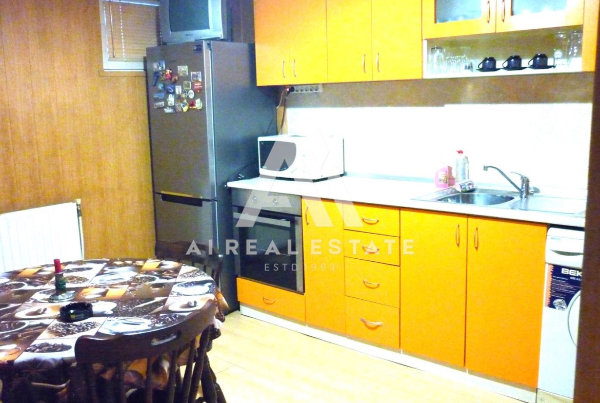 Продава гарсониера - 0