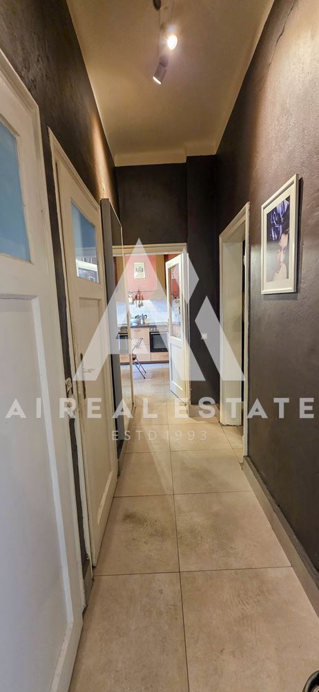 Ул.“Граф Игнатиев“, уб.“Алабин“ и ул.„Христо Белчев“ 1 – имот с три локации и страхотно усещане ! - 0