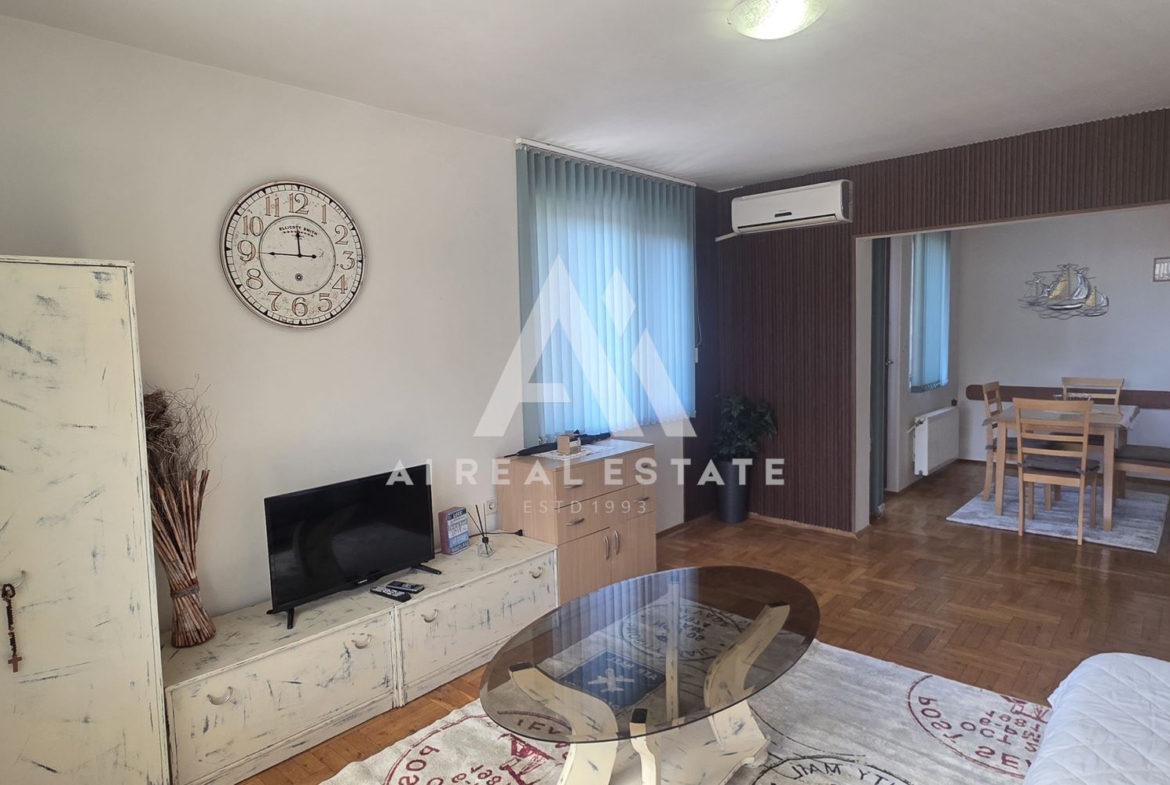 2-стаен - Плевен, Широк център - 0