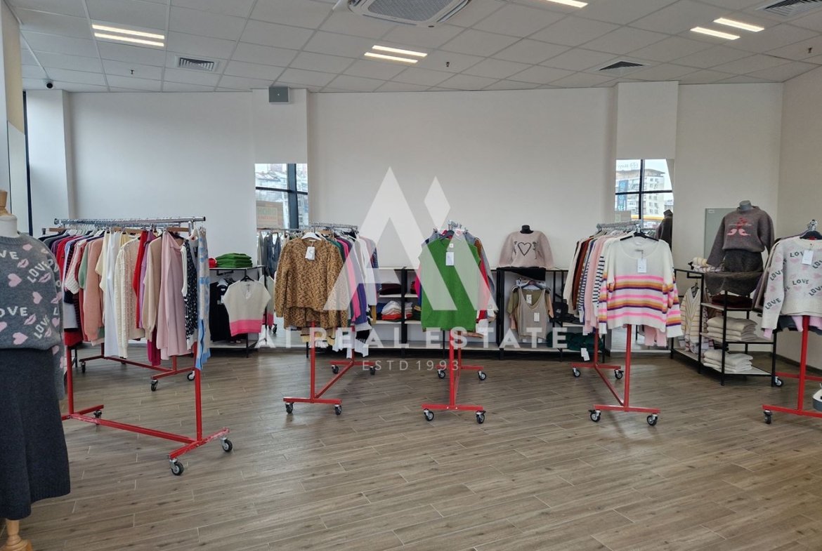 Дава под наем магазин - 0