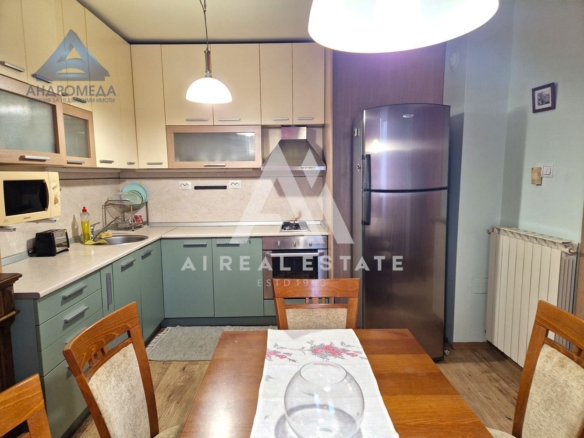 Апартамент двустаен под наем - 0