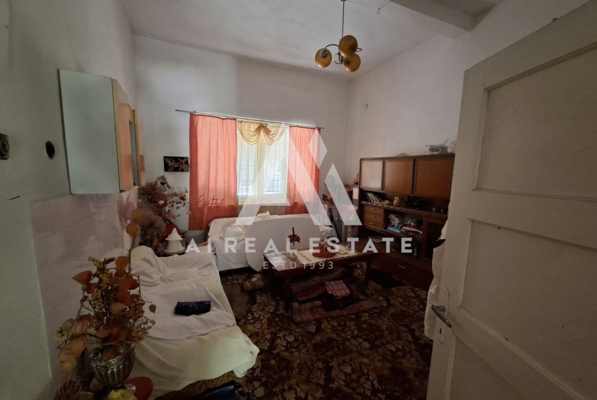 КЪЩА СЕЛО ЪГЛЕН - 0