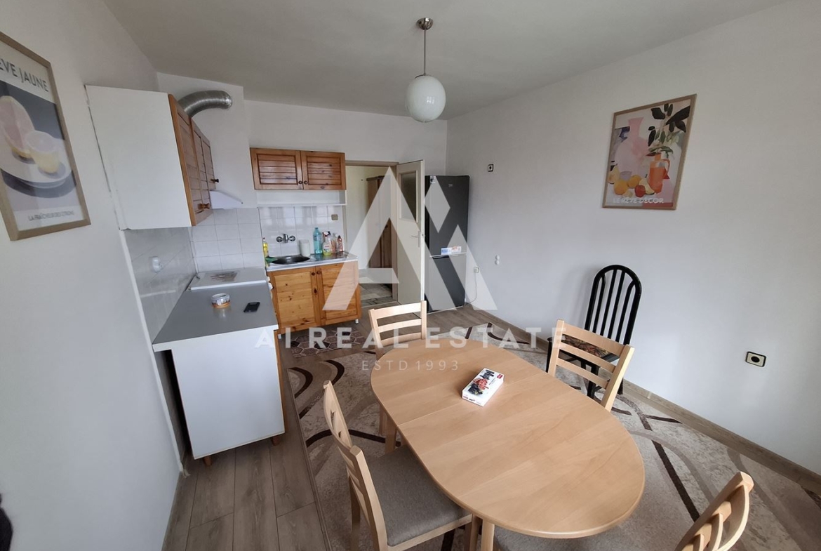 3-стаен апартамент под наем - 0