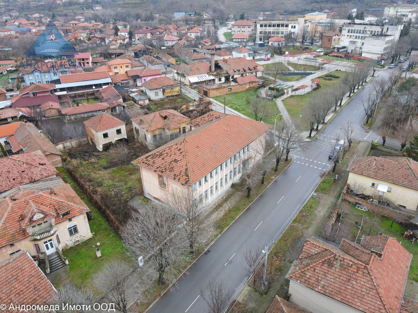 Сграда за производство, клиника, дом за възрастни хора, хоспис и др. !-0 Сграда за производство, клиника, дом за възрастни хора, хоспис и др. ! - 0