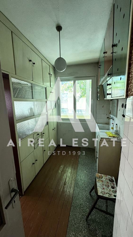 Spacious 3-room apartment in the heart of Pleven-0 Просторен 3-стаен апартамент в сърцето на Плевен - 0