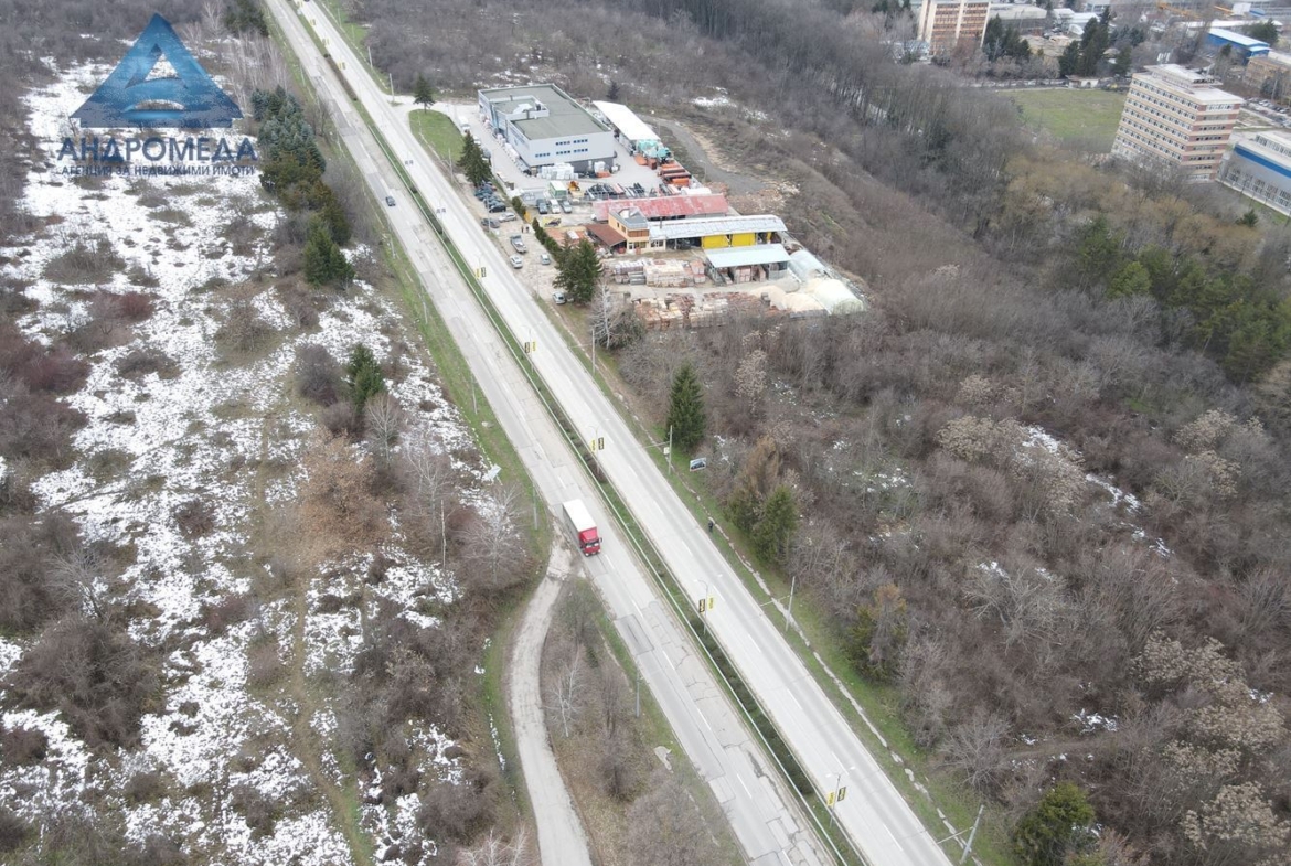 Парцел Индустриална зона! - 0